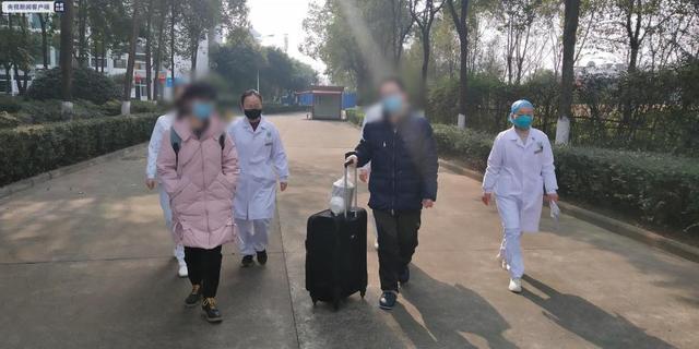 库尔勒市病人院后返乡